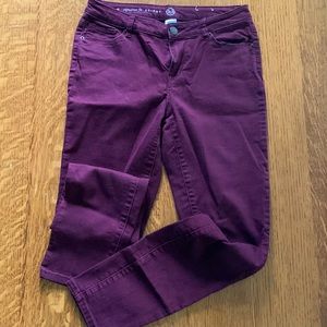 Maroon skinny stretch jeans. Size 6